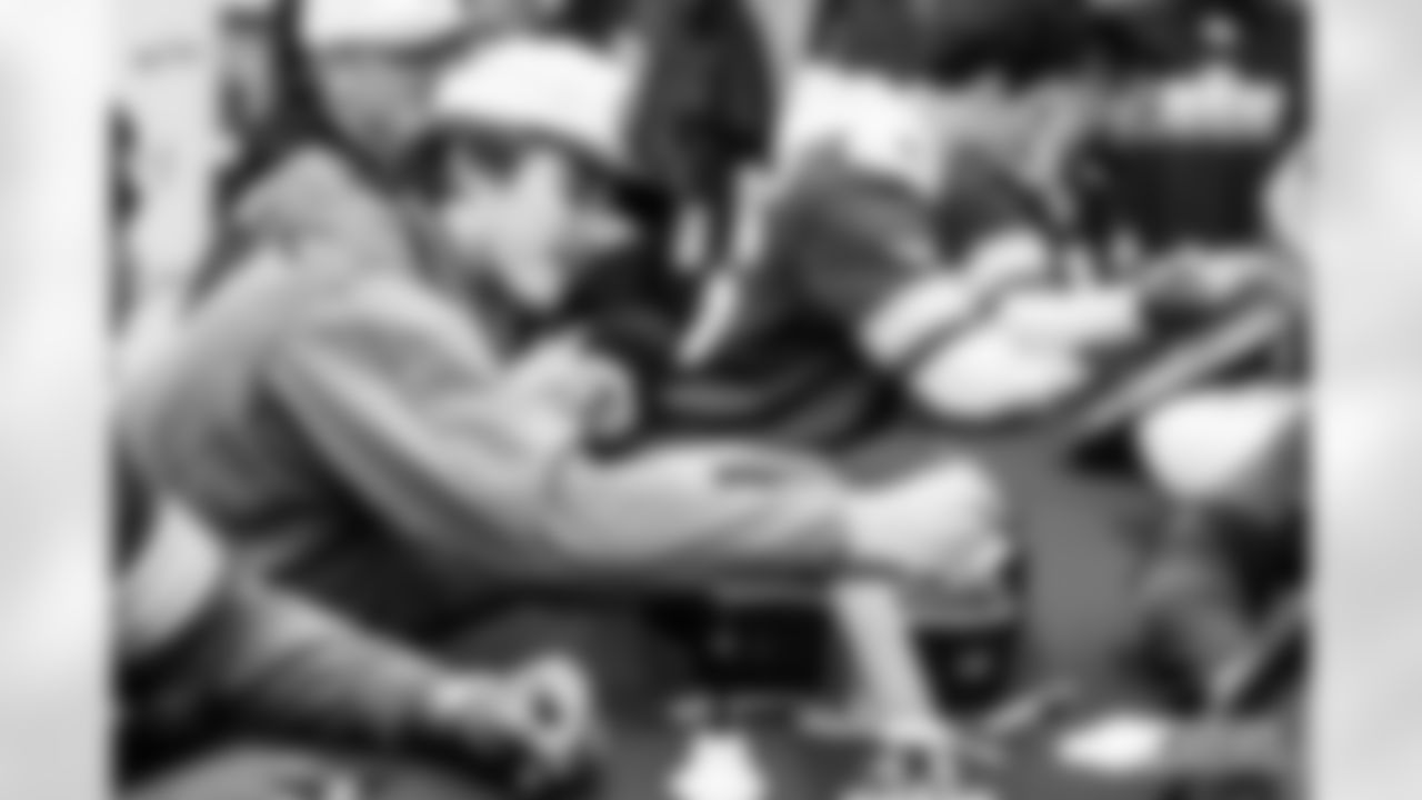 251201_Salvation Army autograph signing_MM_0199