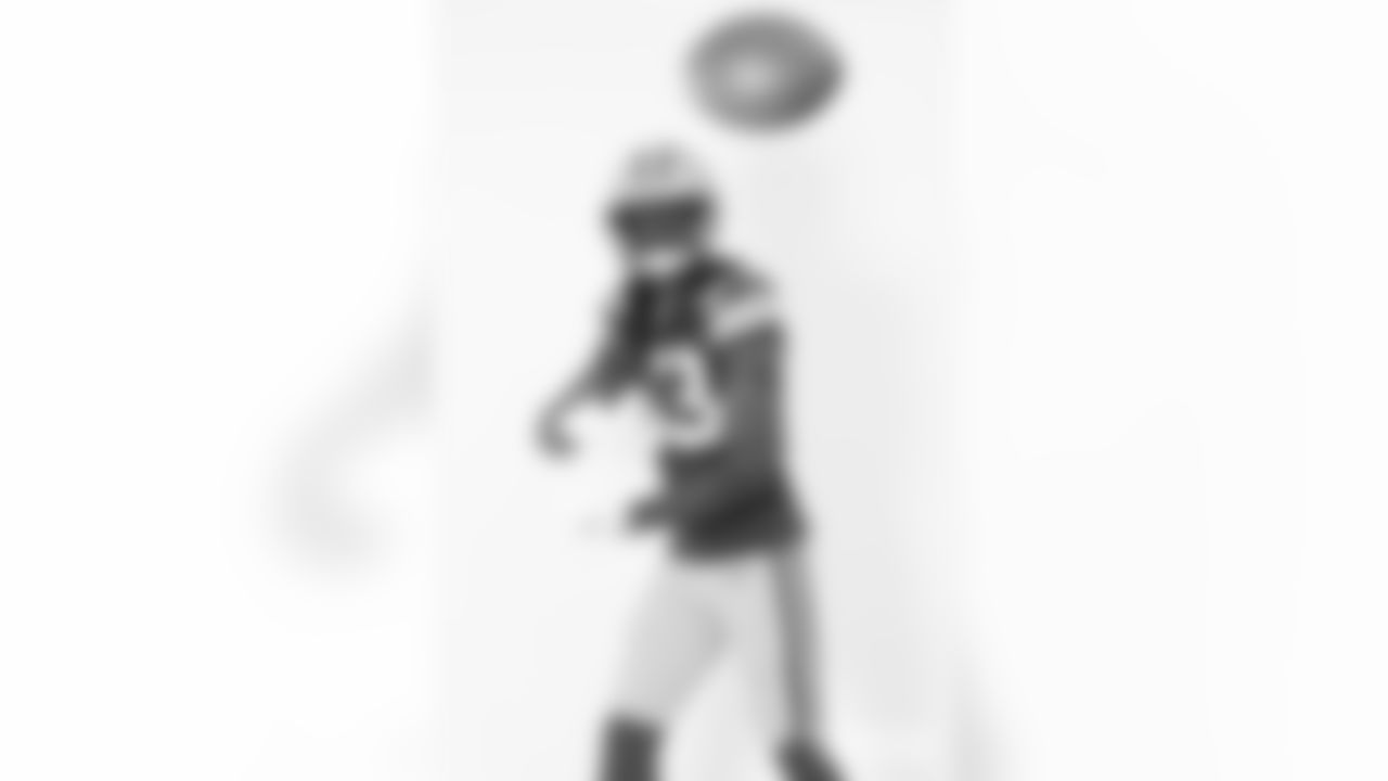 Green Bay Packers wide receiver Savion Williams (83) poses for a portrait during the NFLPA Rookie Premiere on Saturday, May 17, 2025 in Thousand Oaks, Calif. (Ben Liebenberg/NFL)
