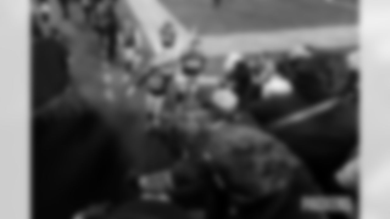 packers-dolphins-fans-D-KB-005