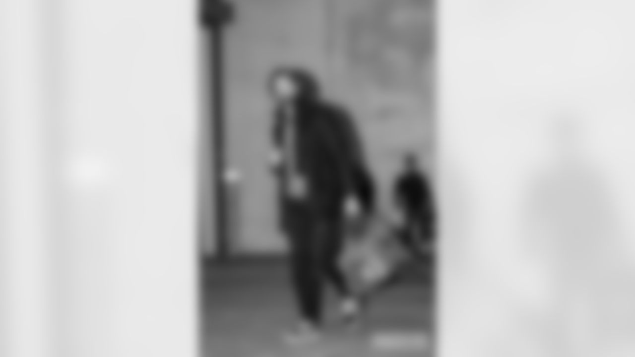 251220_WK 16_Player Arrivals_MM_0028