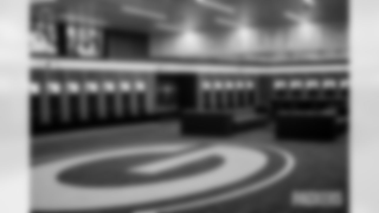 250722-LockerRoom-MM-010