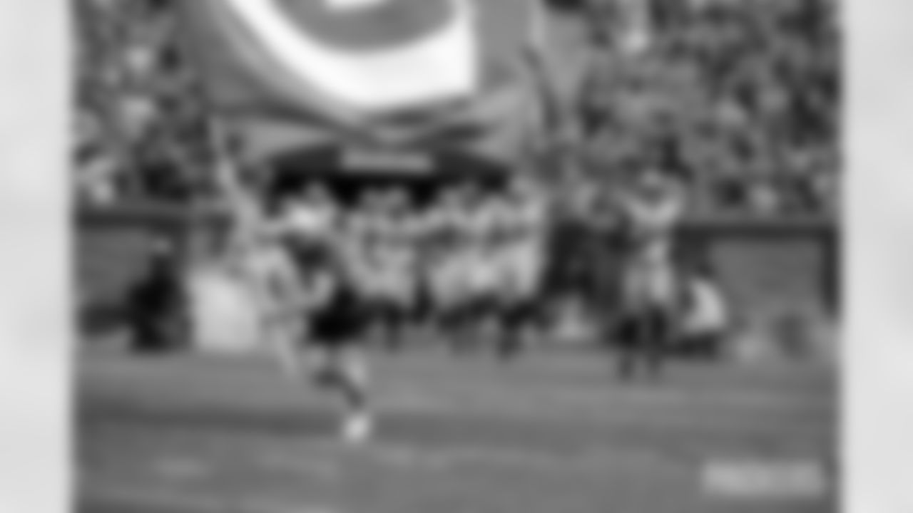 250823-PrePS3vsSeahawks-ES-004