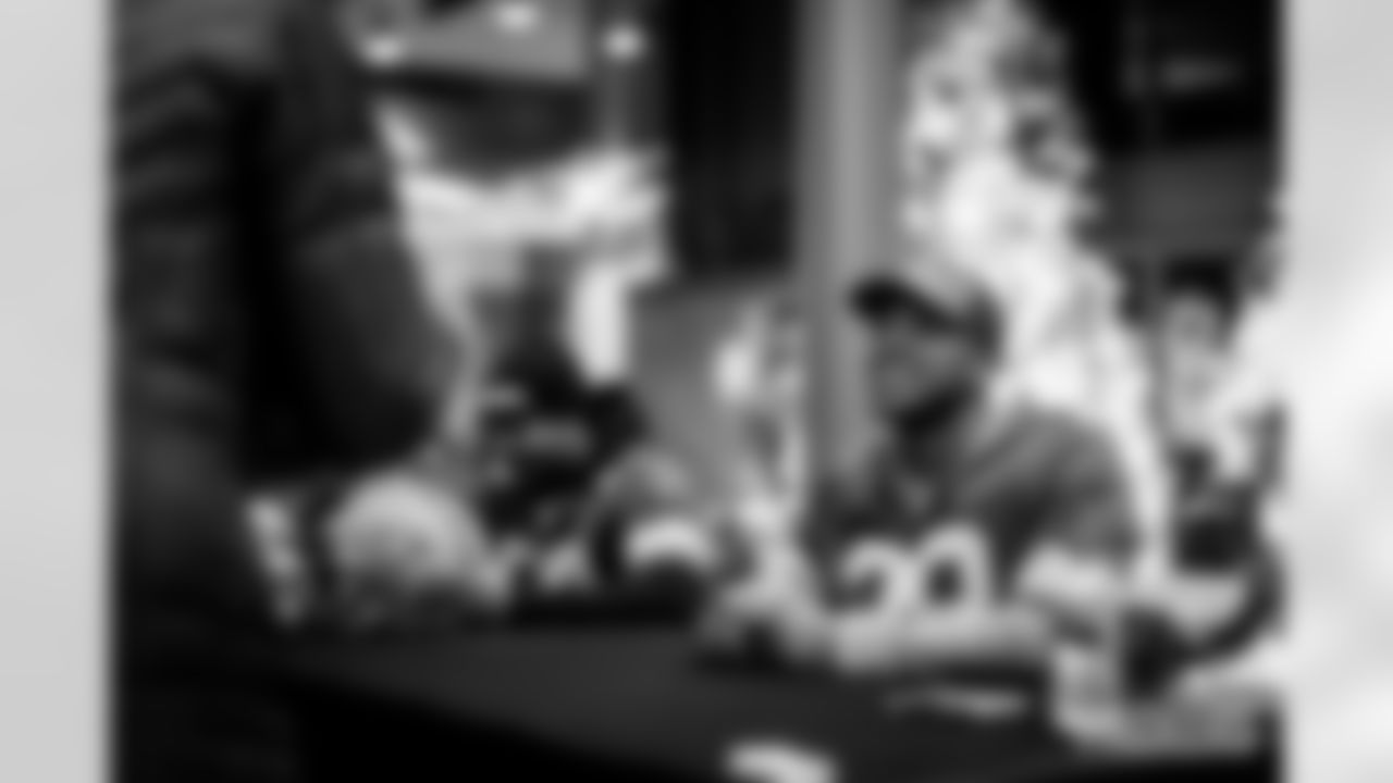 241202-salvation-army-A-EP-005