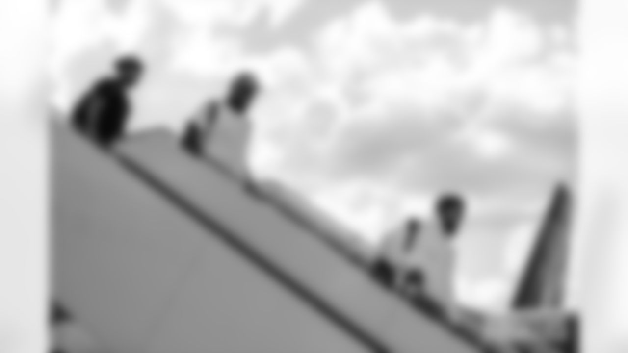 250813_Players-arrive-in-Indy_MM_00011