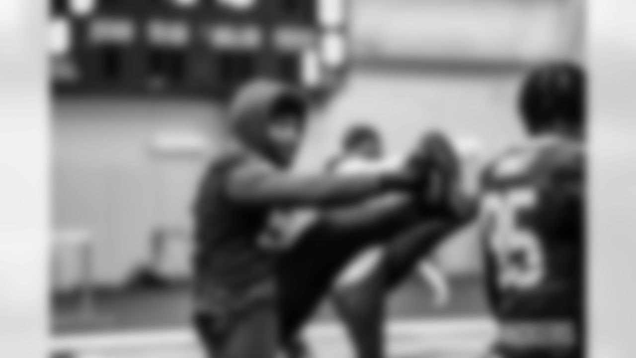 251108_Practice_ES_01232