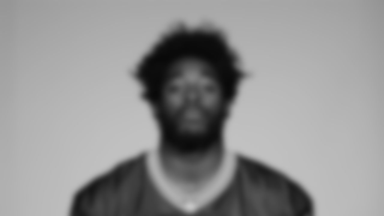 WR Romeo Doubs