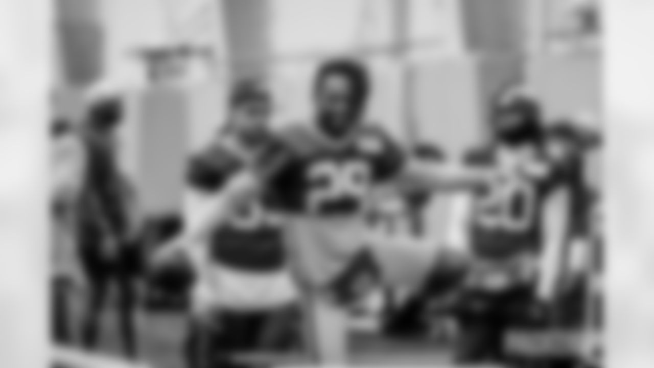 251108_Practice_ES_01520