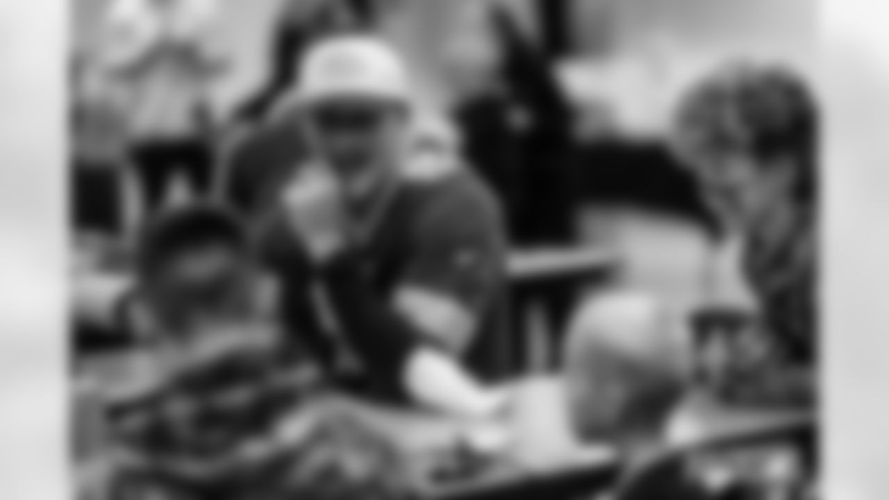 251024_Salute to Service USO Event_MM_1544