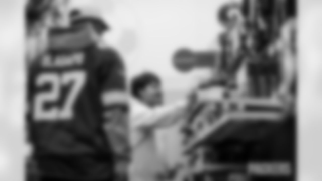 251209_Meijer Shopping_MM_0504