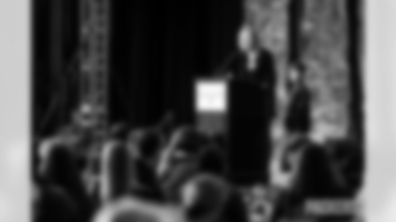 251217_Grant Recipient Luncheon_MM_0798