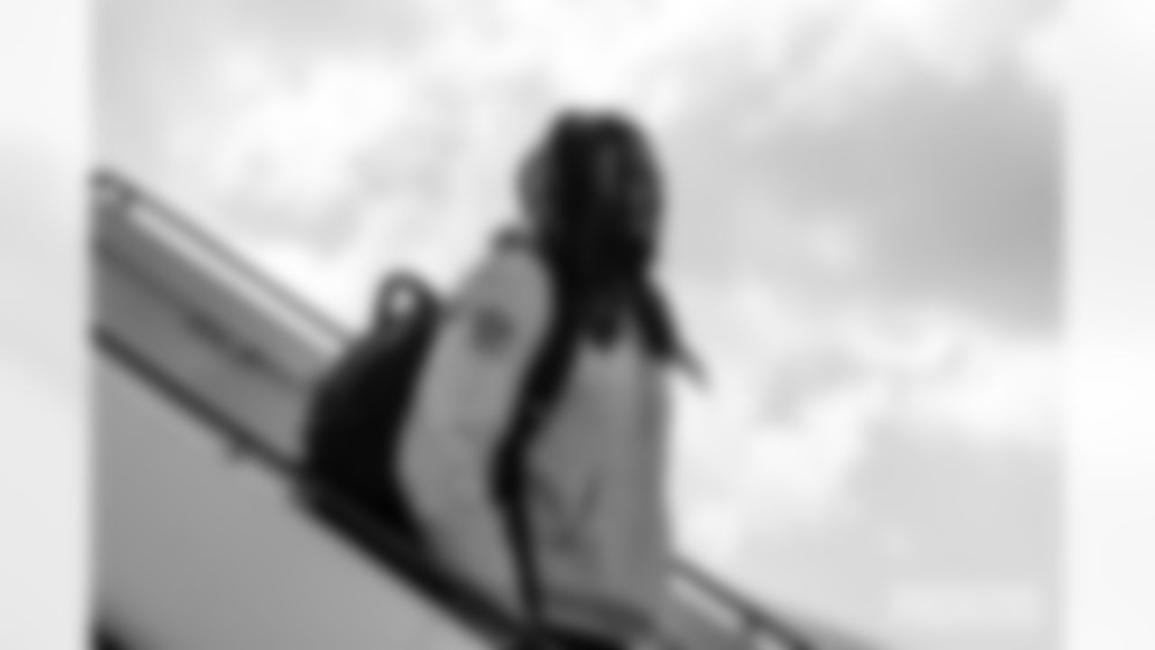 250813_Players-arrive-in-Indy_MM_00032