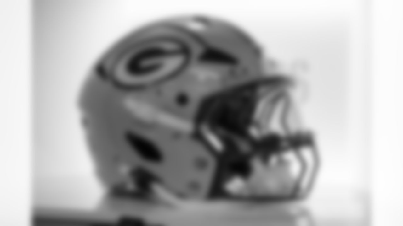 251123_WK12_LOCKER_ROOM_EQUIPMENT-5