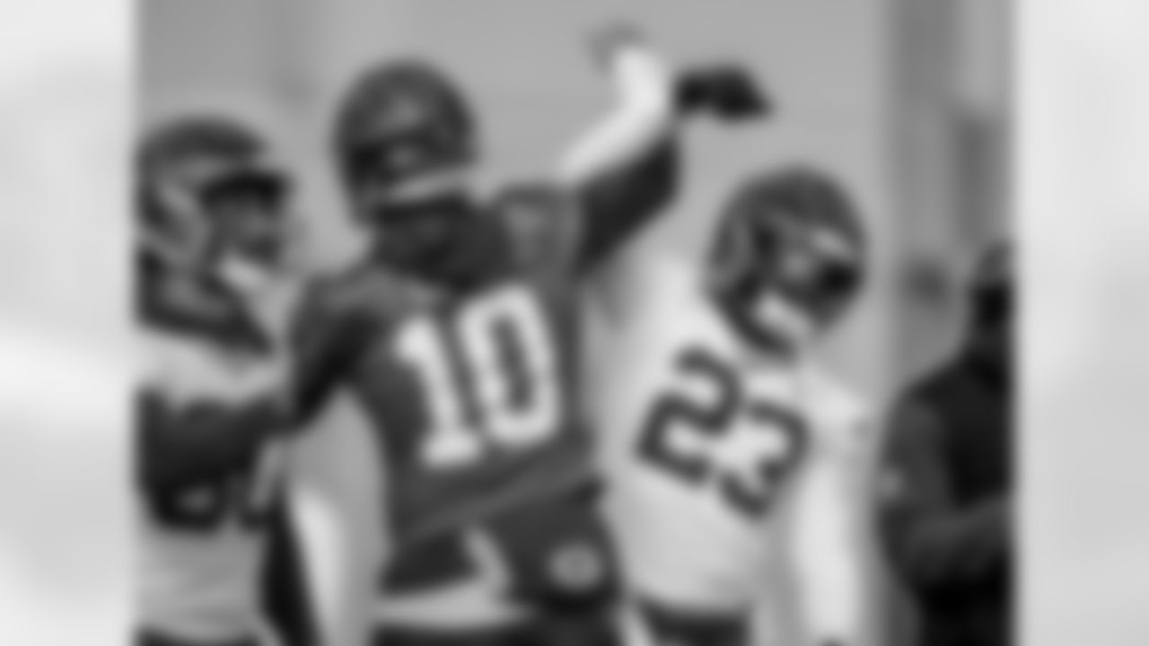 251029_Practice_ES_01094