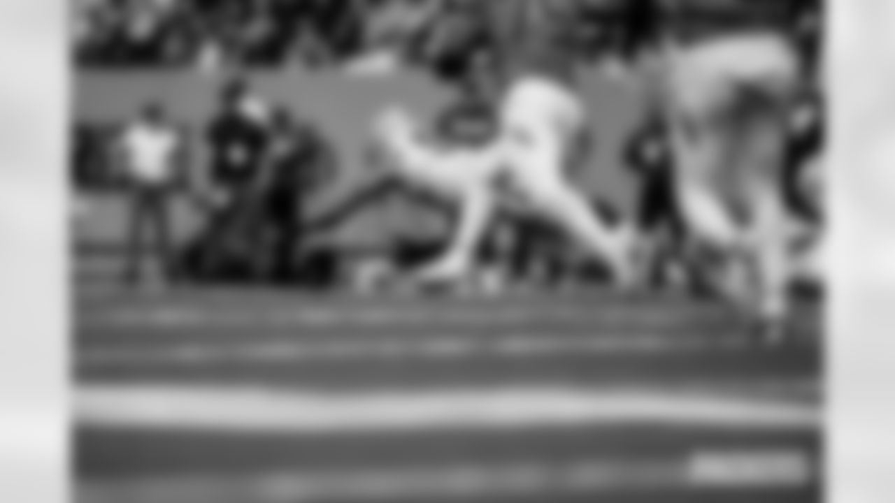packers-titans-game-B-EP-048