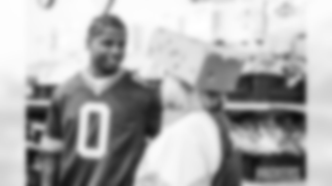 251209_Touchdowns for Hunger_MM_0658