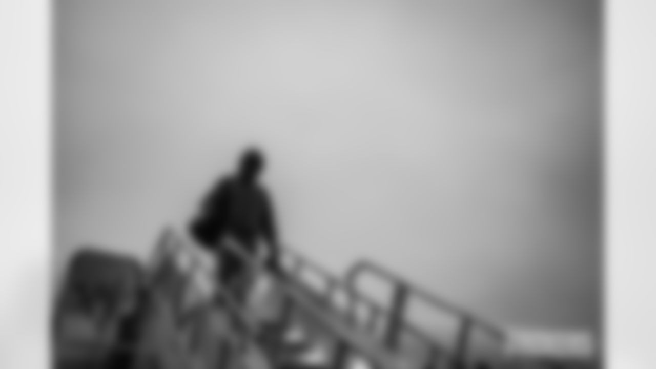 251115_Players arrive in New York_MM_0082