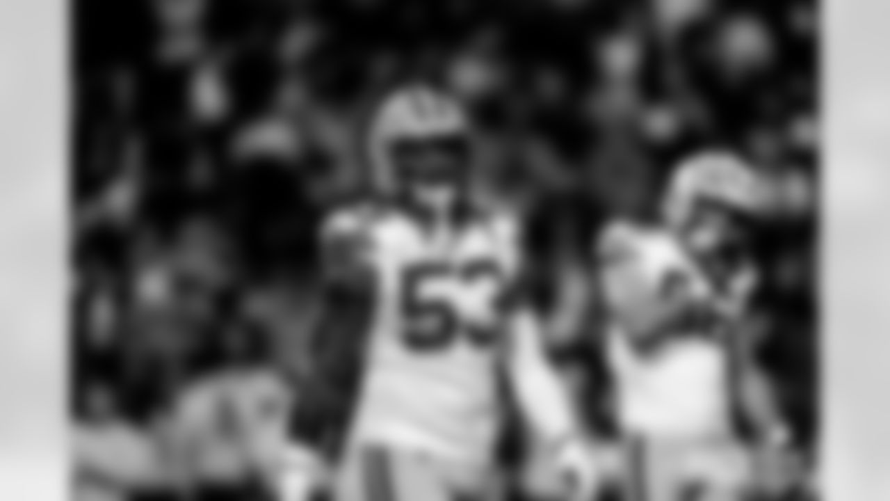 DL Arron Mosby