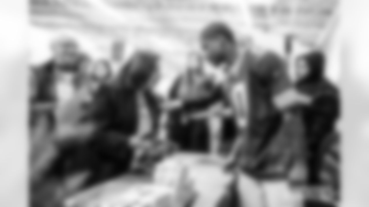 251209_Touchdowns for Hunger_MM_0619