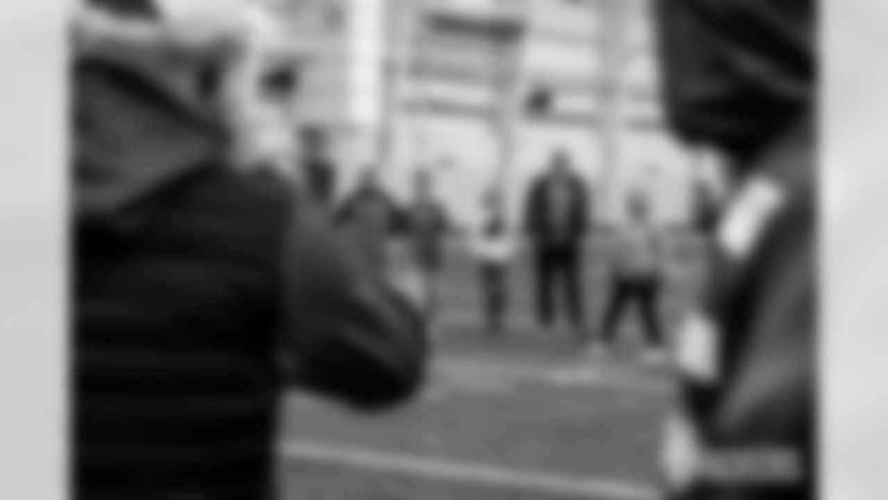 251101_Make a Wish at Practice_ES_02222