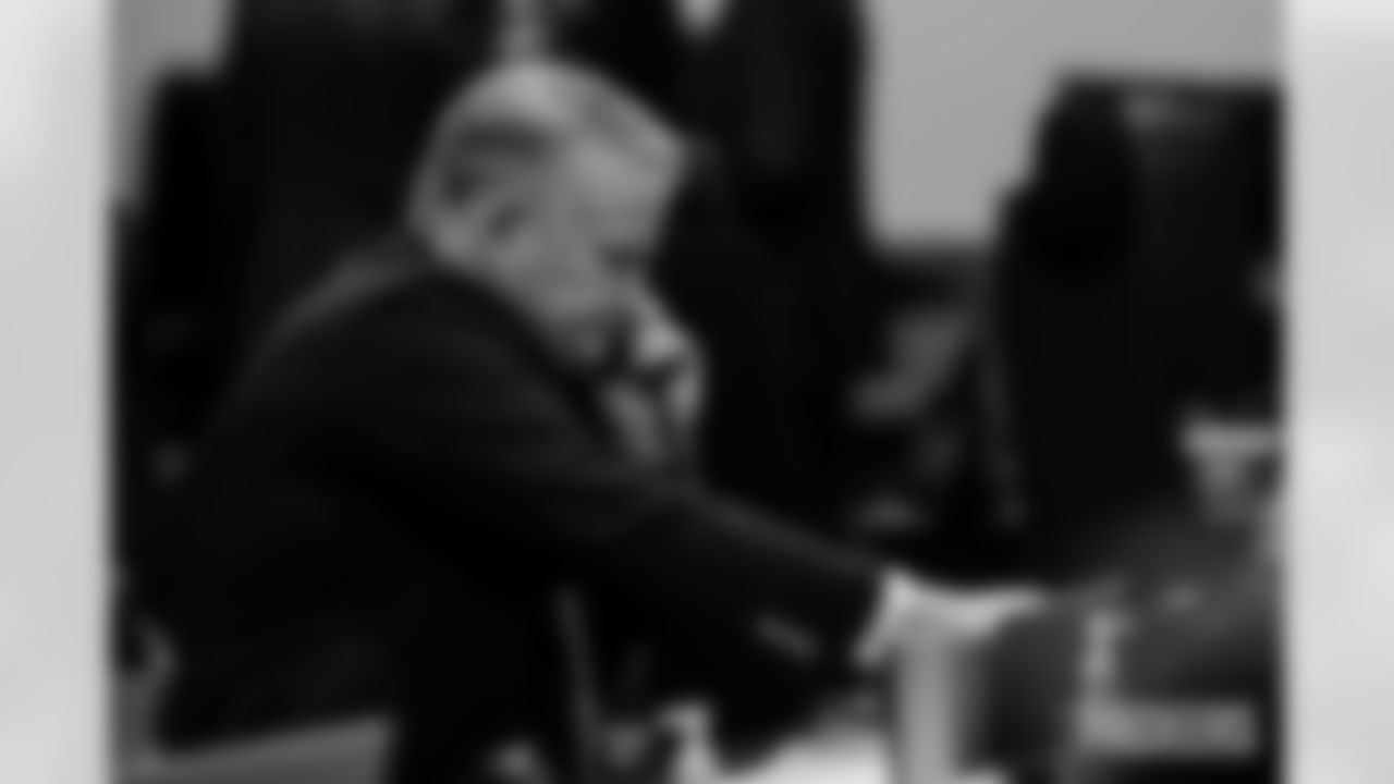 250424-Draft-Room-A-ES-008
