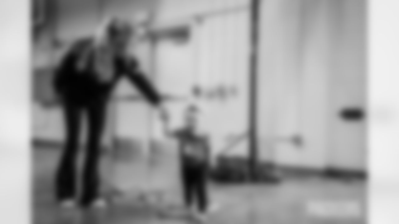 251024_Salute to Service USO Event_MM_0700