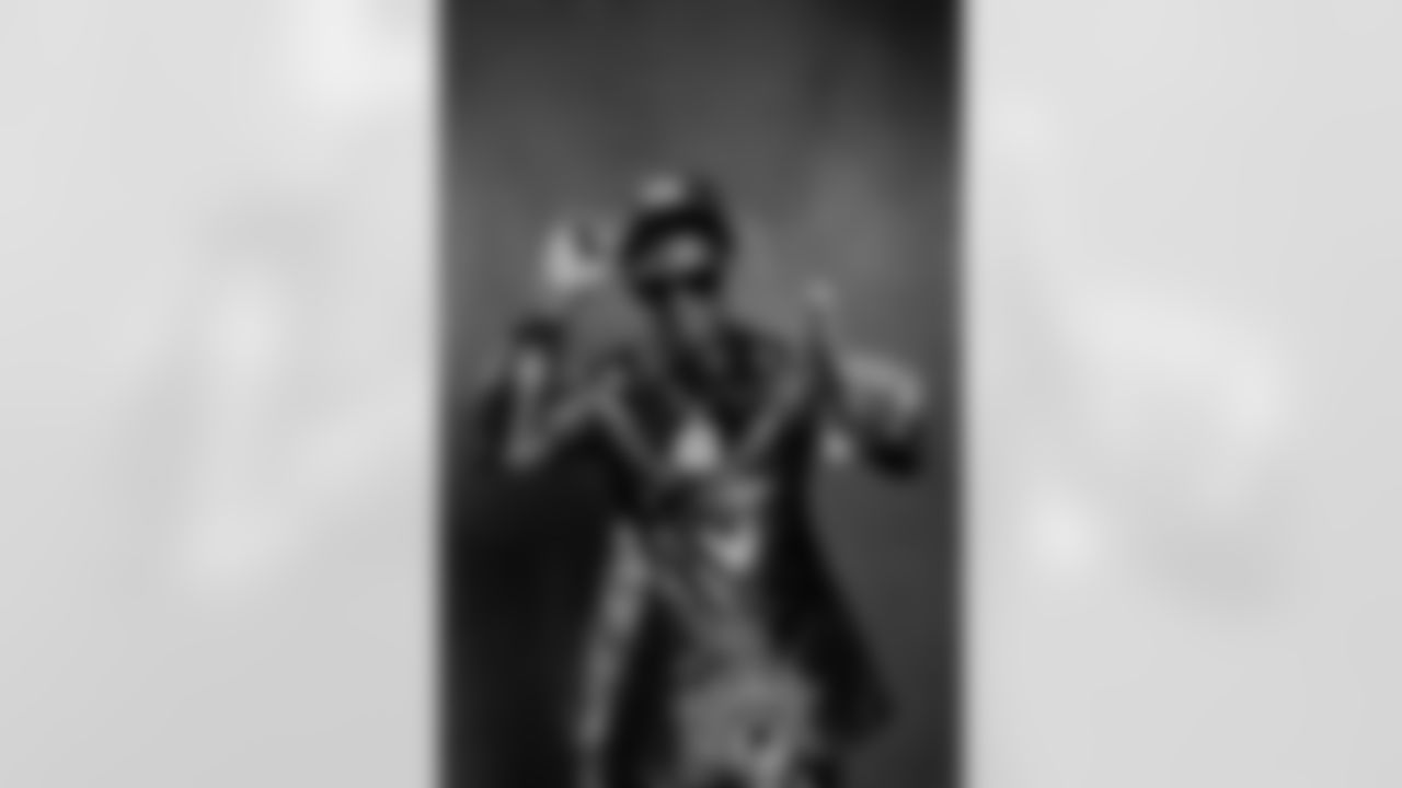 20250424LB_NFLDraft_Portraits_Bowles2241
