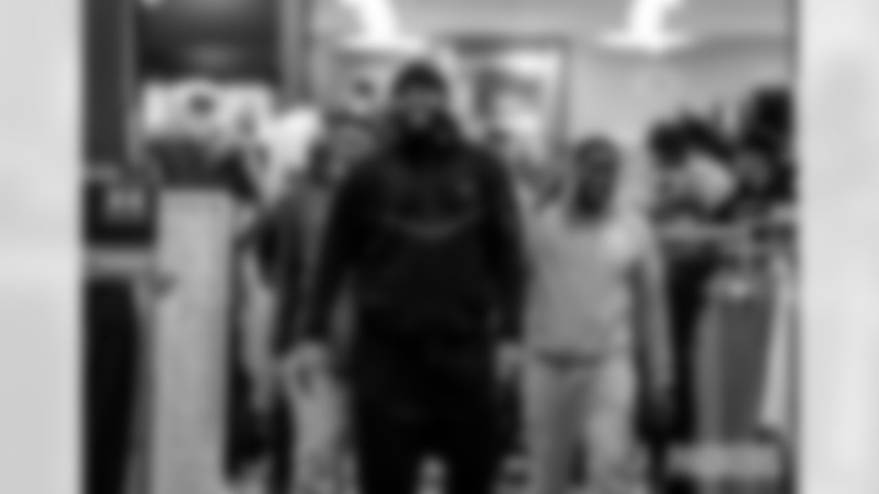 251202_Shop with a Pro_ES_00044