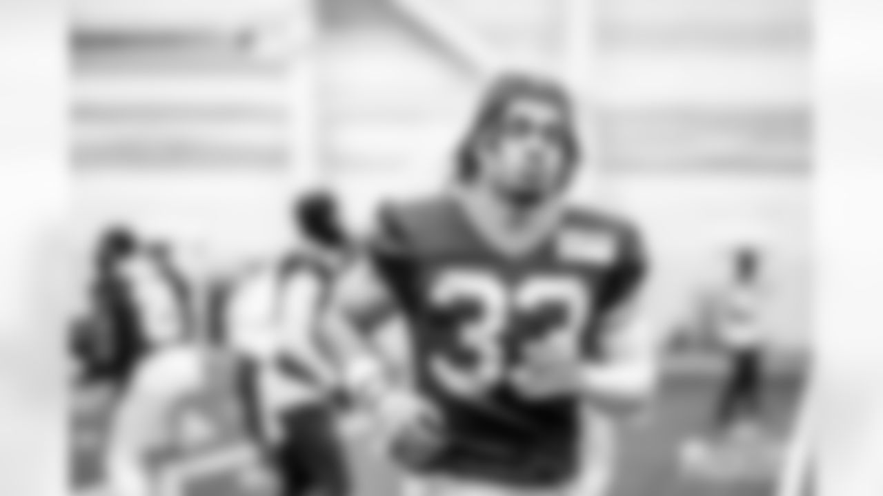 251210_Practice_ES_03096