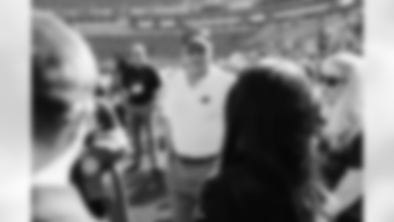 The Carolina Panthers take on the New Orleans Saints on November 9, 2025 at Bank of America Stadium in Charlotte, North Carolina. (Photo by Lester Barnes / Carolina Panthers)