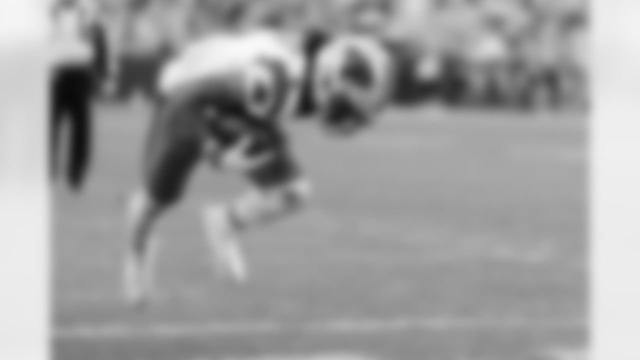 110225_CARatGB_AH104261