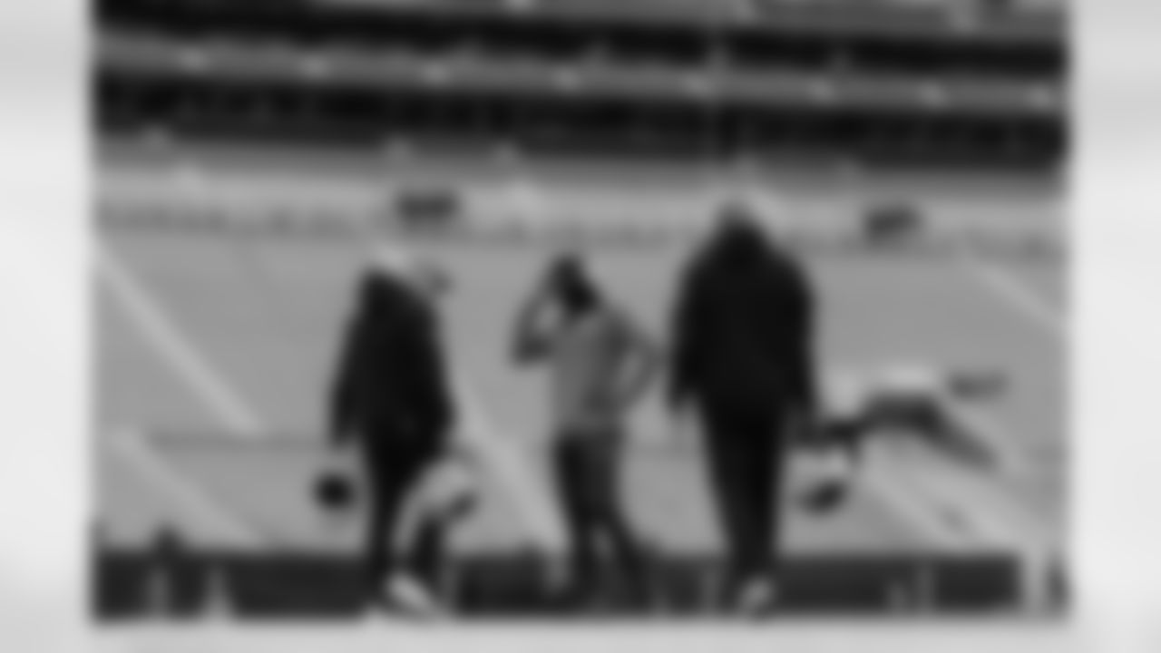 110225_CARatGB_AS203937