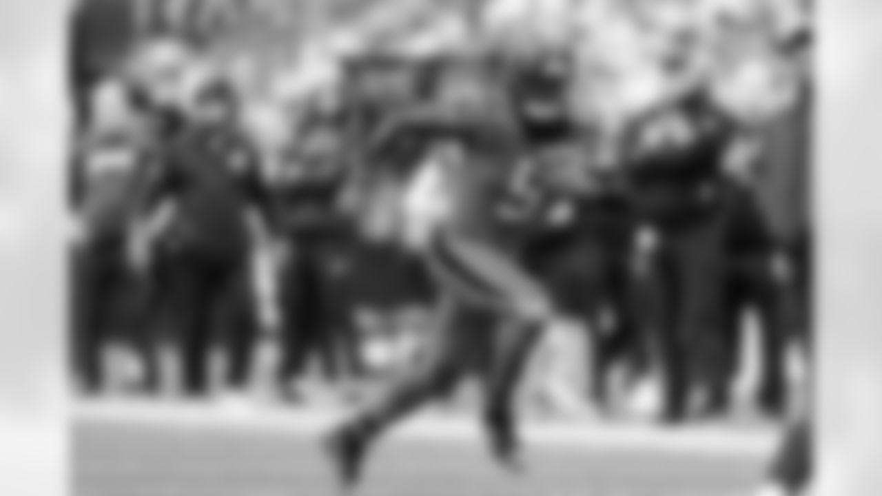 101225_DALvsCAR_AH202296
