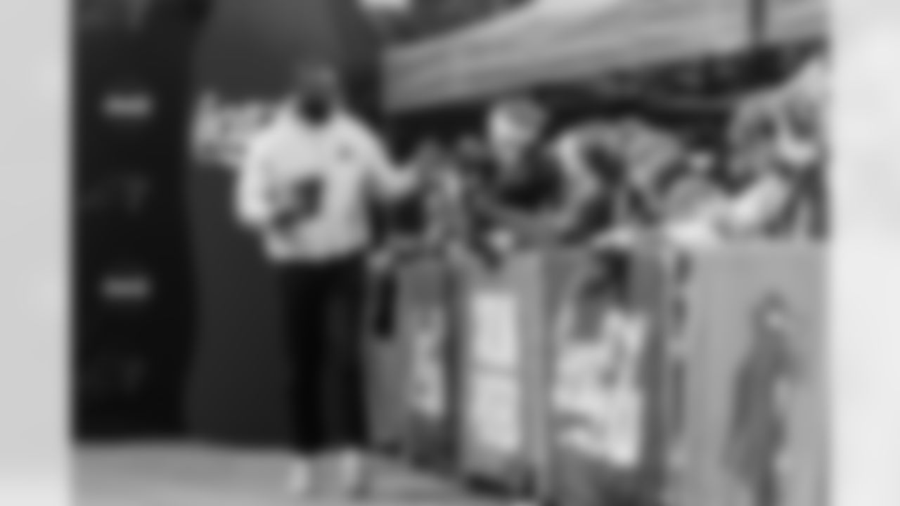 122125_CARvsTB_CB205307