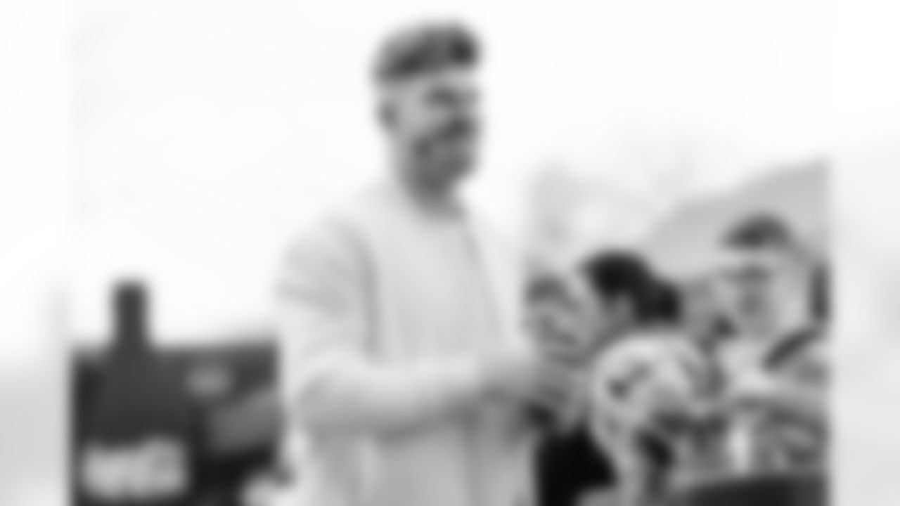 122125_CARvsTB_CB205534