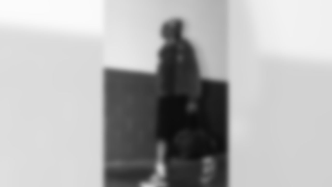 121425_CARatNO_AS301615