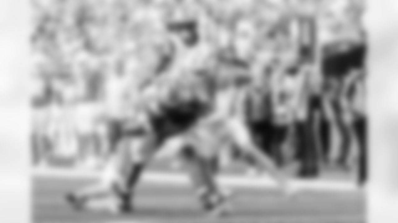 100525_CARvsMIA_AS206379