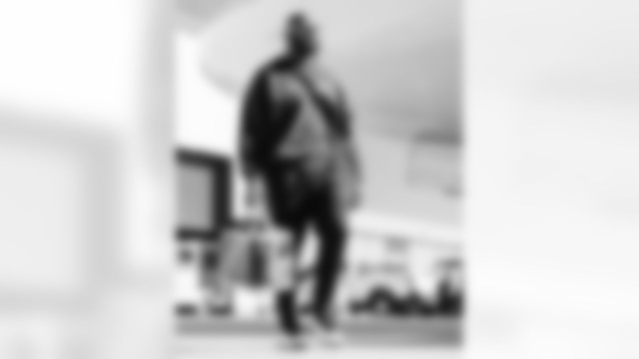 112325_CAR_at_SF_CB_6355