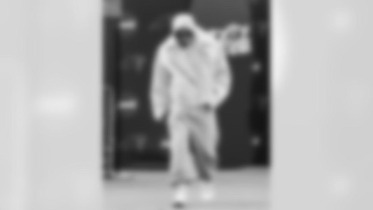 122125_CARvsTB_CB205636