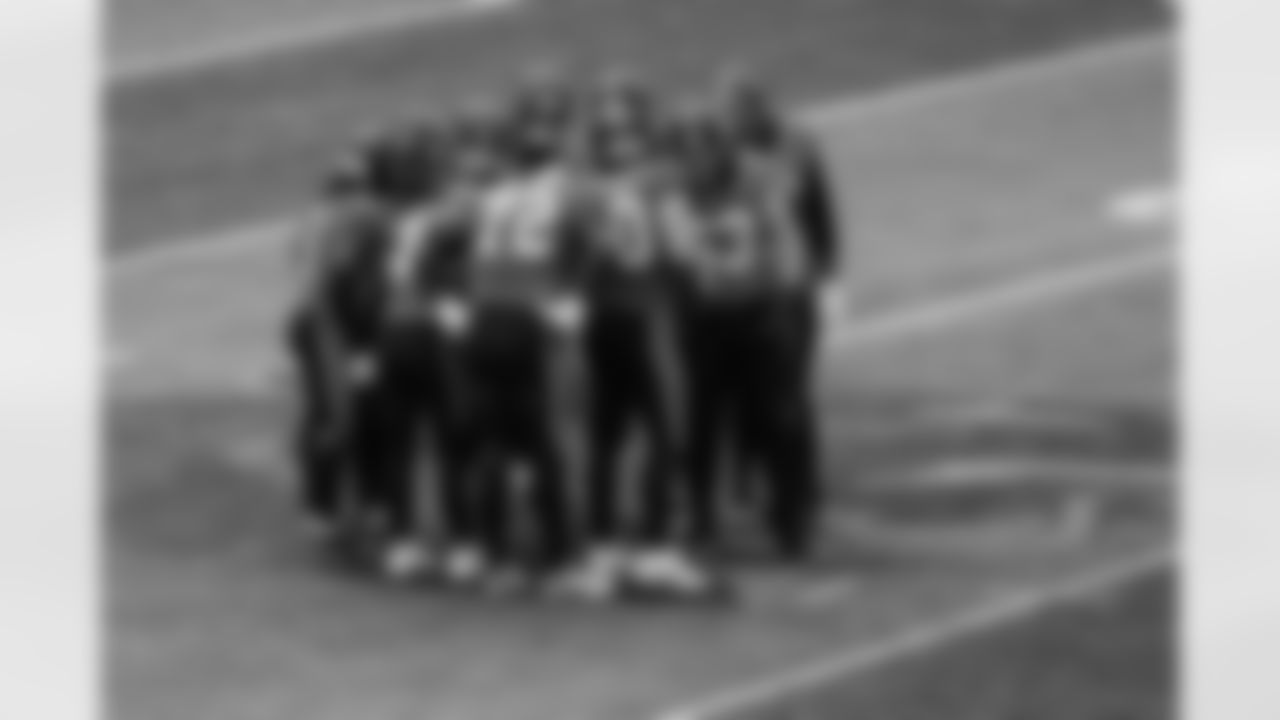 102625_CARvsBUF_AH300805