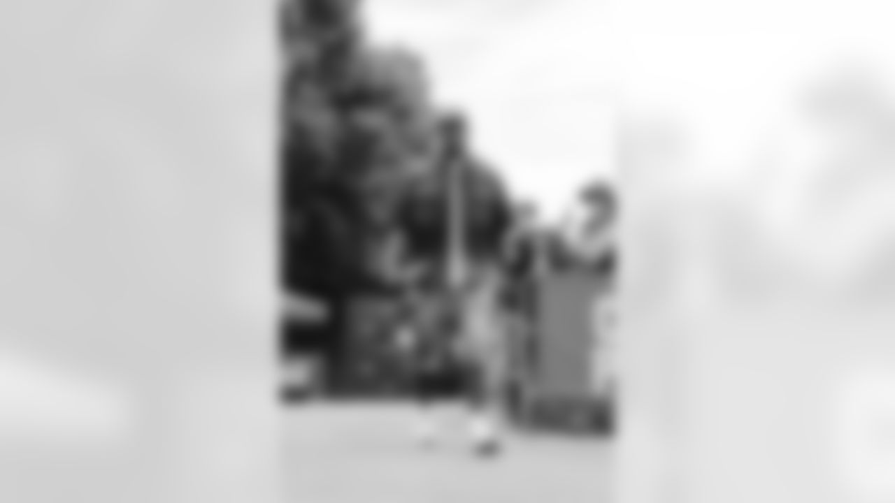 100525_CARvsMIA_AS203701