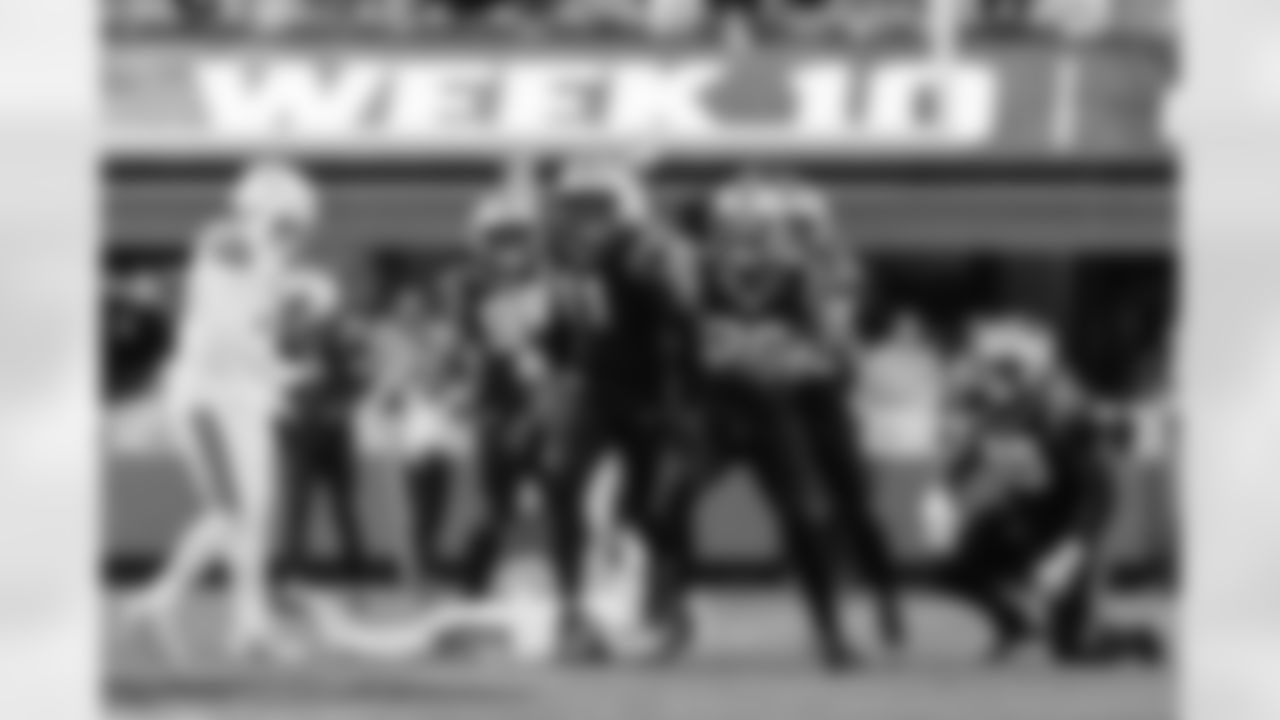 251109_PHIvsCAR_AS309578