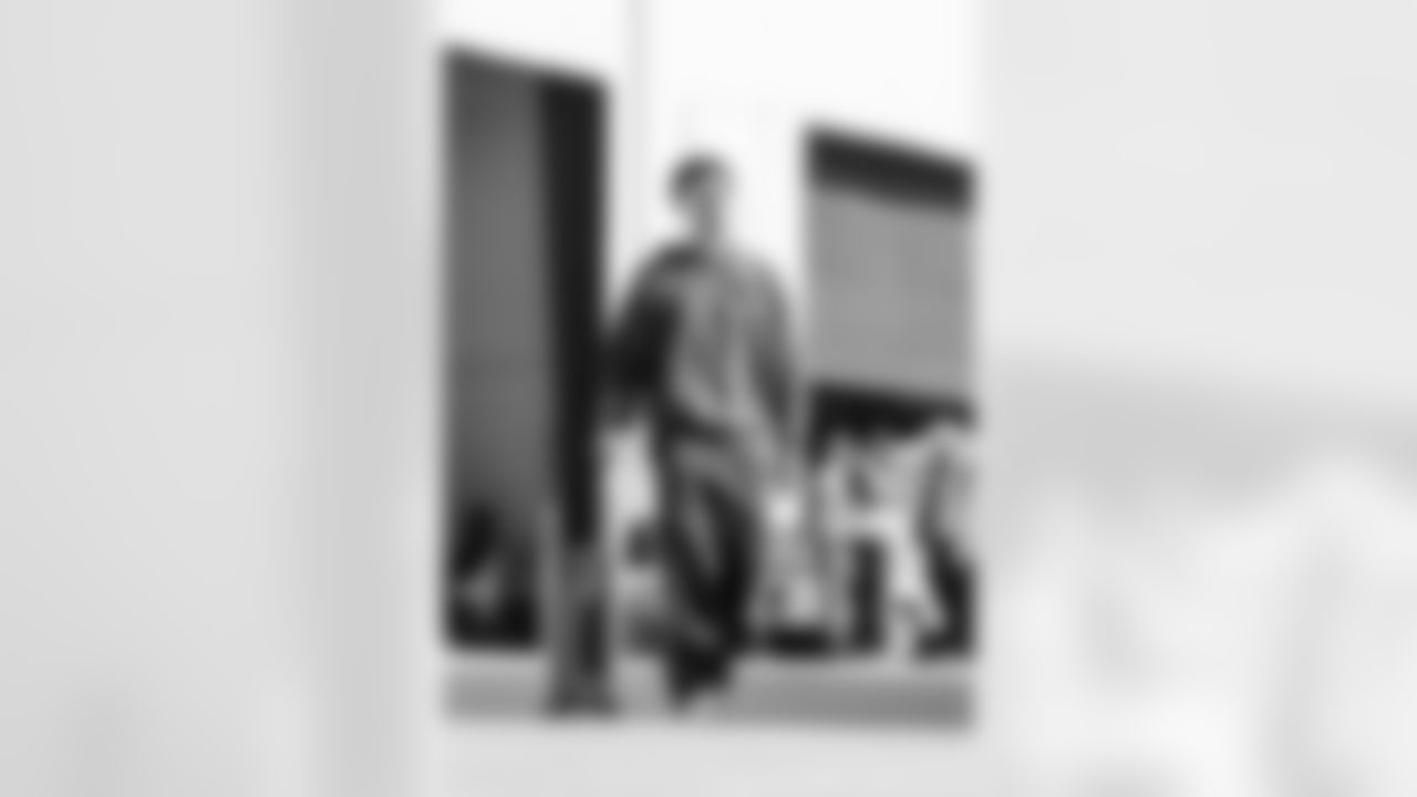 112325_CAR_at_SF_CB_2845