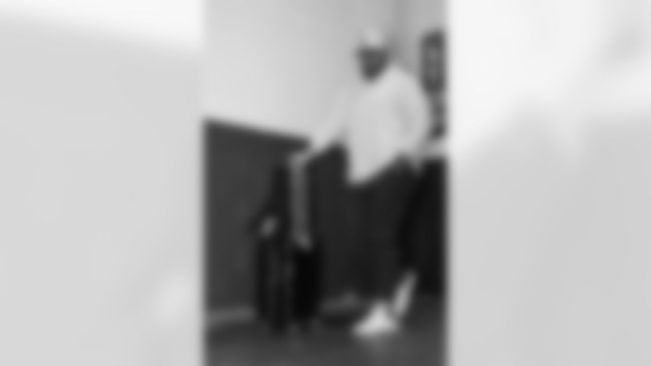 121425_CARatNO_AS301592