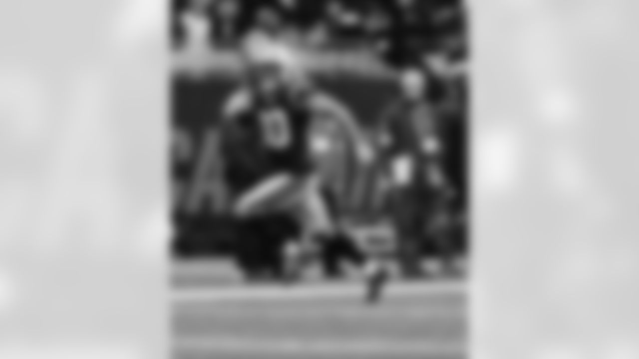 The Carolina Panthers face the Los Angeles Rams Sunday, Nov. 30, 2025 at Bank Of America Stadium in Charlotte, NC.