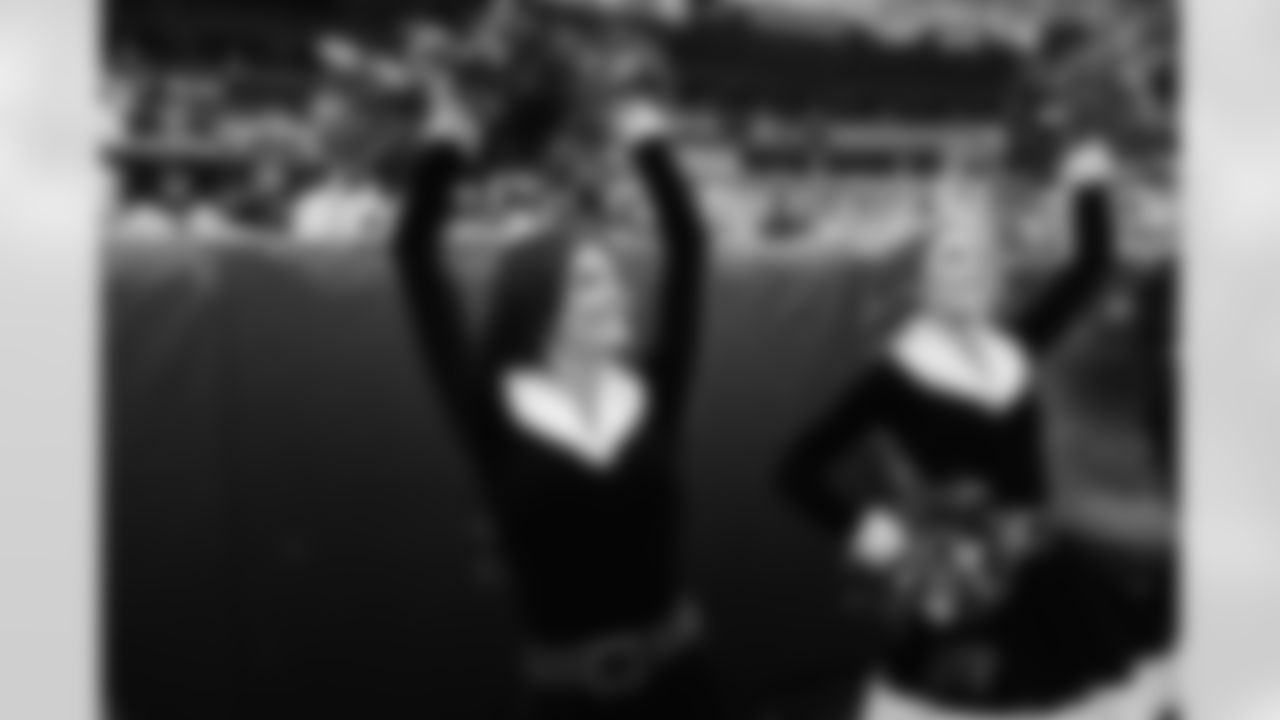 #15 39 251221 ENT vs Bucs TopCats-299