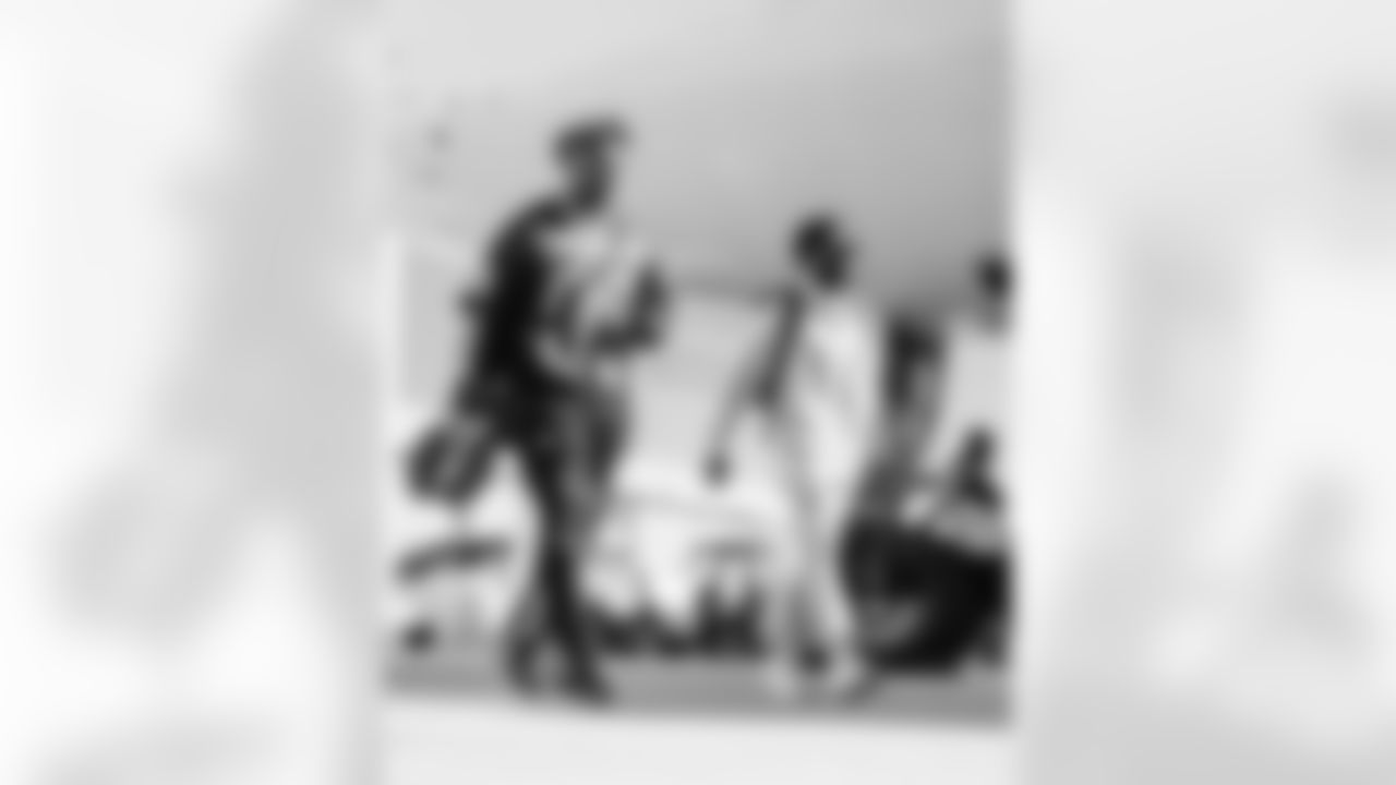 112325_CAR_at_SF_CB_5936