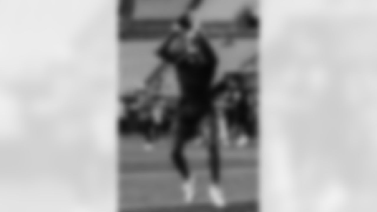 082125_PITvsCAR_DSC02839