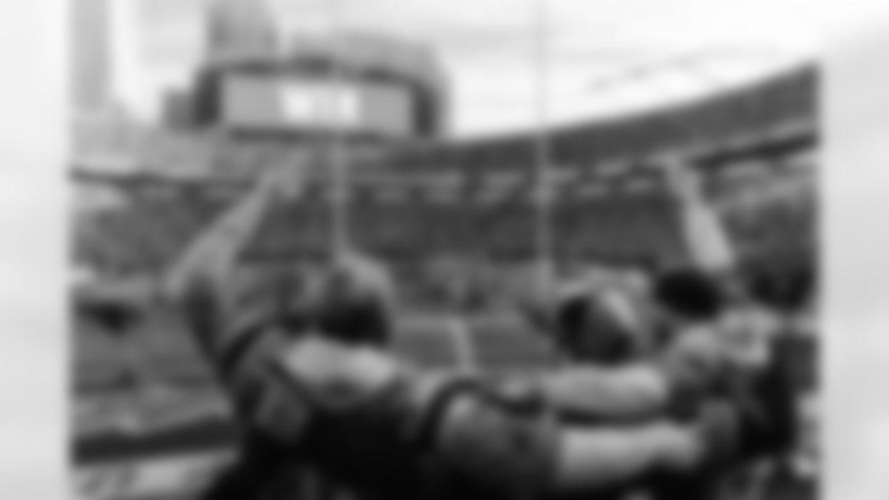 122125_CARvsTB_KJ1_4793