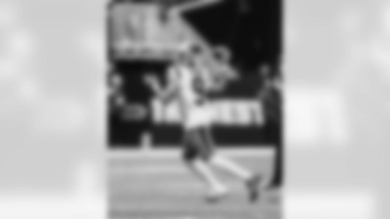 111625_CARatATL_AS109865