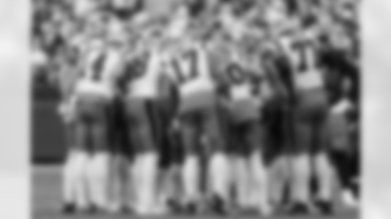 110225_CARatGB_AS108006